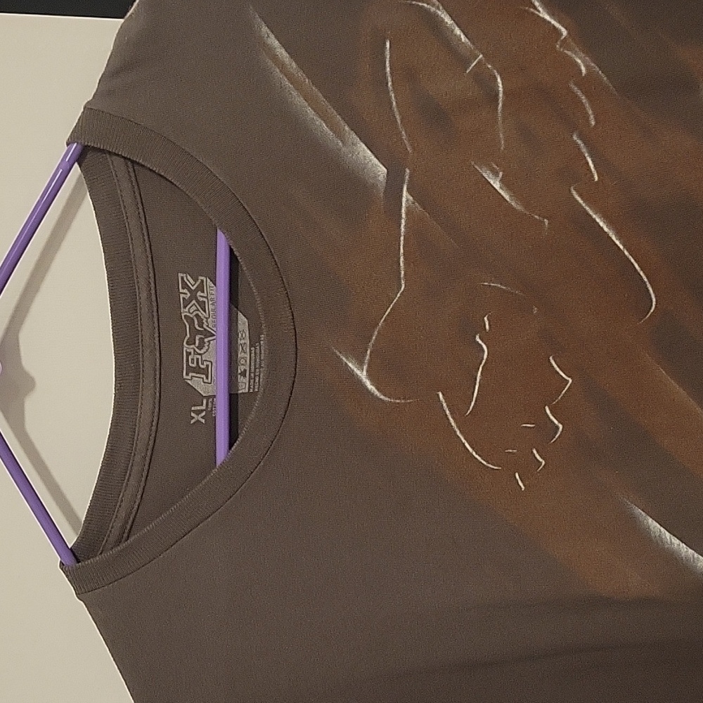 Fox Brown and White Short Sleeve Tee